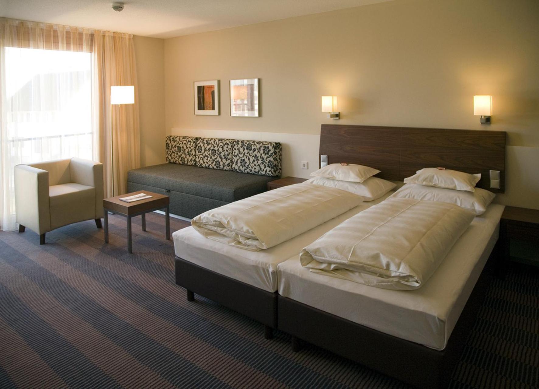 Hotel Gasthof Kroenele 卢斯特瑙 外观 照片